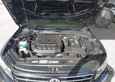 2018 Volkswagen Passat 2.0T R-Line/2.0T S from USA, damaged, VIN 1VWAA7A30JC049084